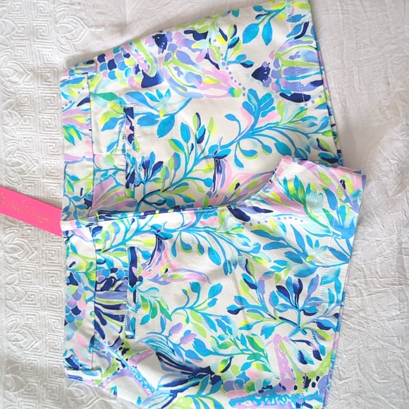 Lilly Pulitzer Kellar stretch short 10 NWT - Picture 5 of 6